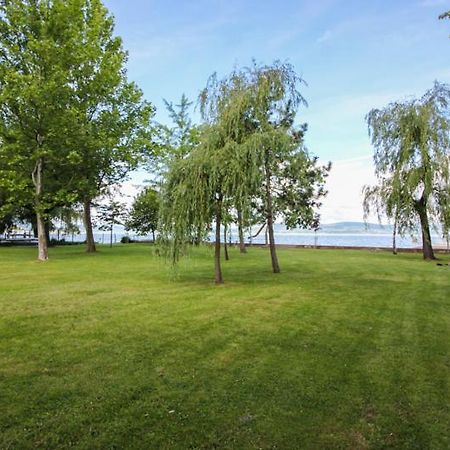 Panorama Lägenhet Balatonlelle Exteriör bild
